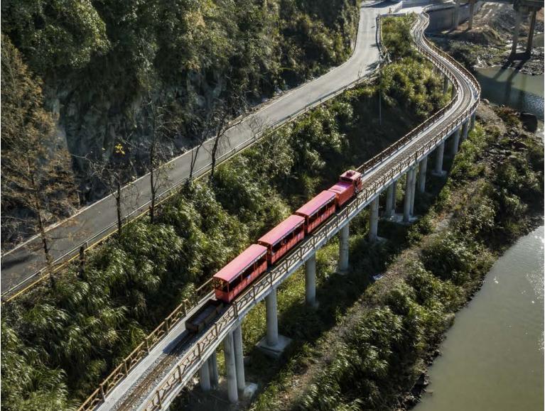 丽水圣托里尼网红地打卡,丽水天空之城玻璃栈道