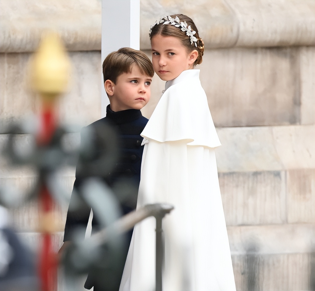 这一次的加冕礼，让“小三上位”的卡米拉，成了全世界的笑话