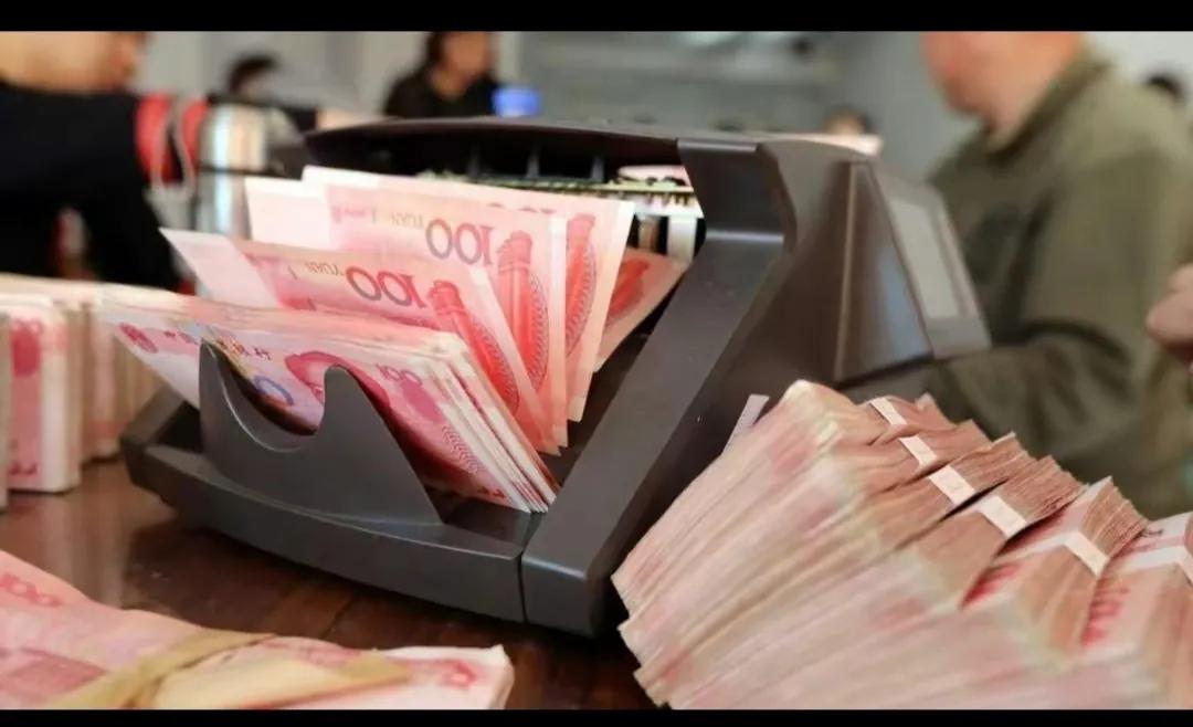 专家建议对50万以上存款收利息税！美其名曰促进消费