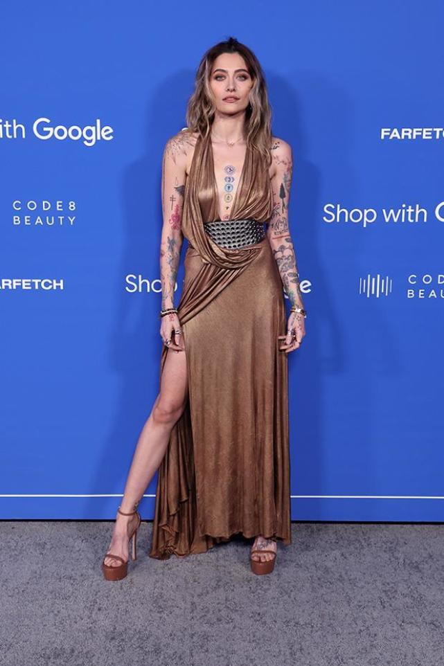 迈克尔杰克逊的儿女现在怎么样了,迈克尔杰克逊女儿纹身图案