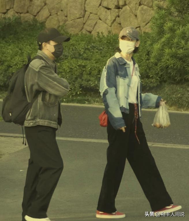 刘恺威女友“爆红”后遭质疑！开直播卖羽绒服，自称专属卖89.9元