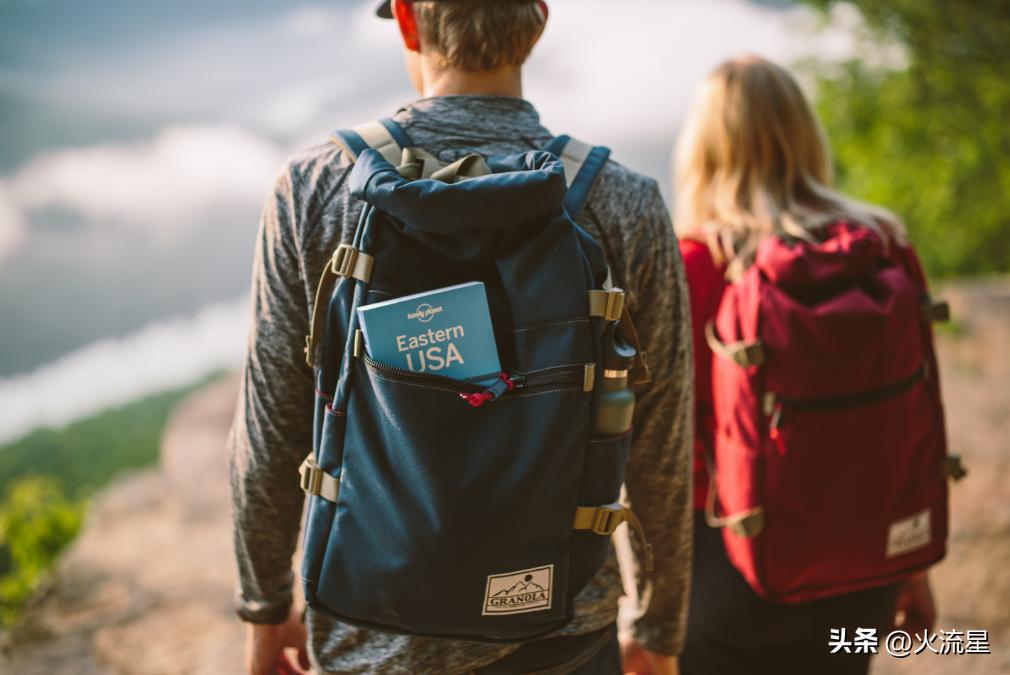 赚钱越来越难钱去哪了,赚钱越来越难了钱流向问题