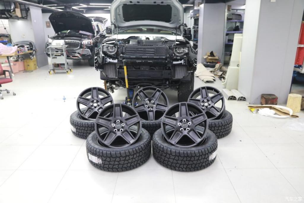 路虎卫士改装17寸轮毂,路虎卫士22寸黑色轮毂固定踏板