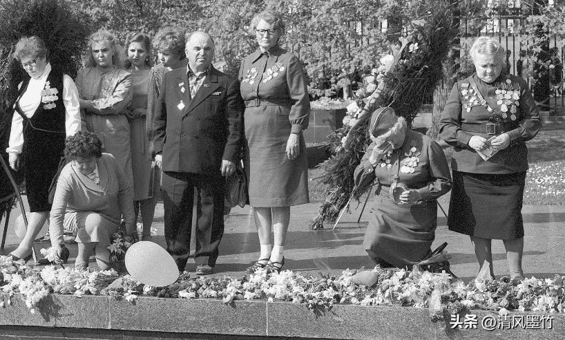 日军兽行：当着男人的面玷污了女儿，临走还残忍割下妻子乳房4