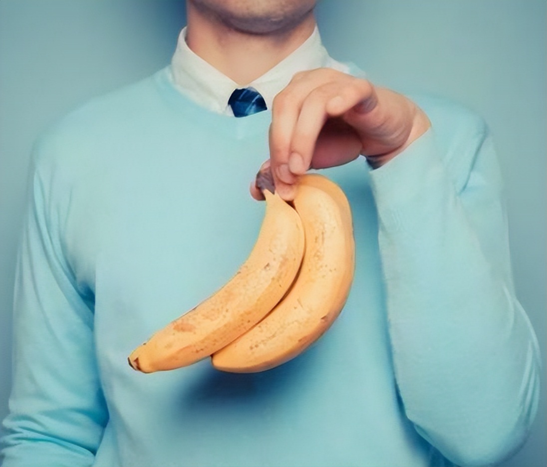 女子买“伟哥”偷偷喂老公，结果如何？医生：这药可不能这么吃