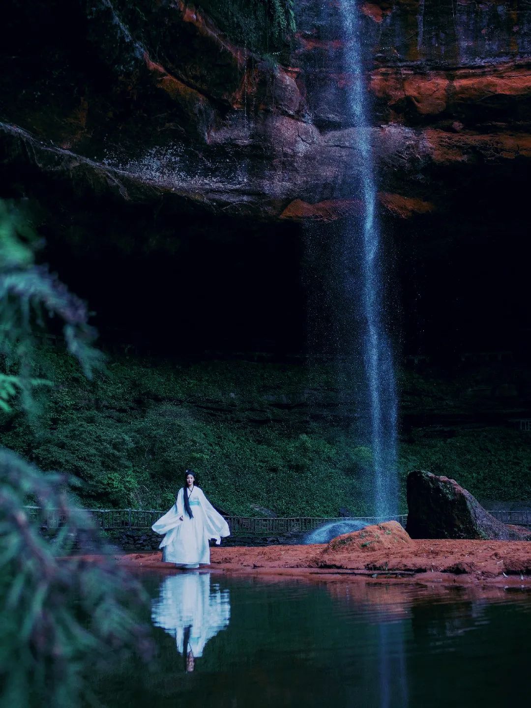 比成都好吃的火锅店,这座小城比杭州撩人美食不输潮汕