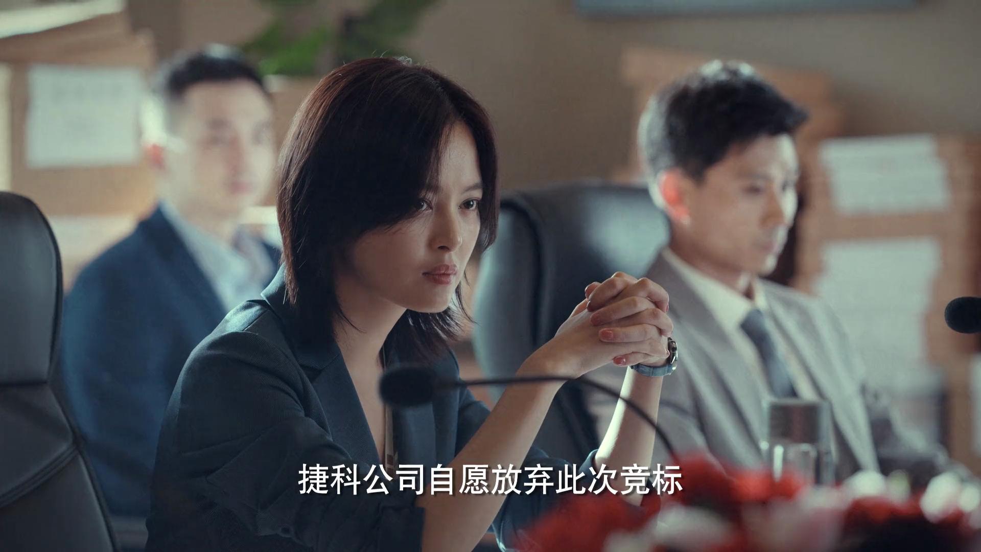 周锐为什么离开骆伽,周锐和骆伽第一场仗谁赢了