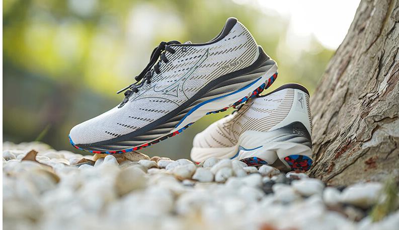 初跑者大体重跑鞋推荐 (各价位大体重跑者跑鞋推荐更新)