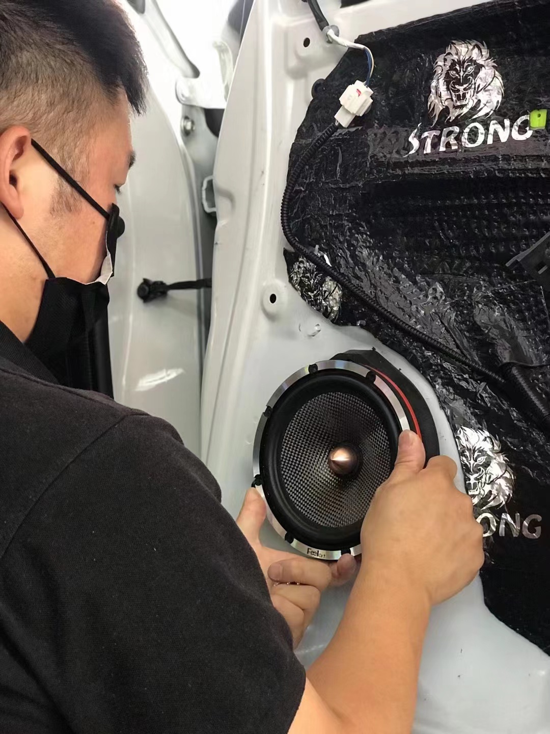 本田十代思域升级隔音和音响,本田思域音响高音改装专用