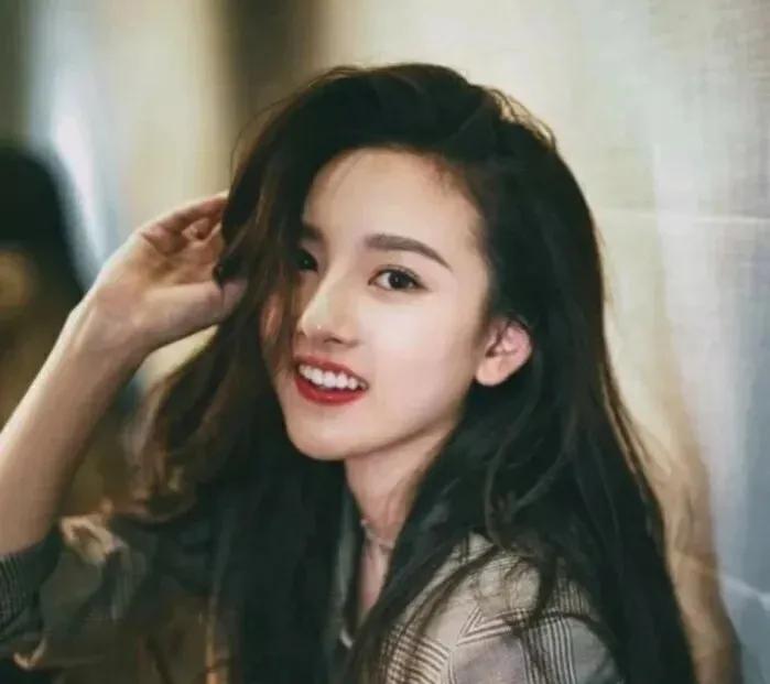 盘点那些从画中走出来的美人,从画里走出来的4大美人