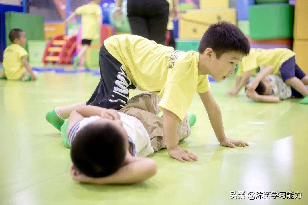 孩子的前庭觉怎么开发,什么是孩子前庭觉训练方法