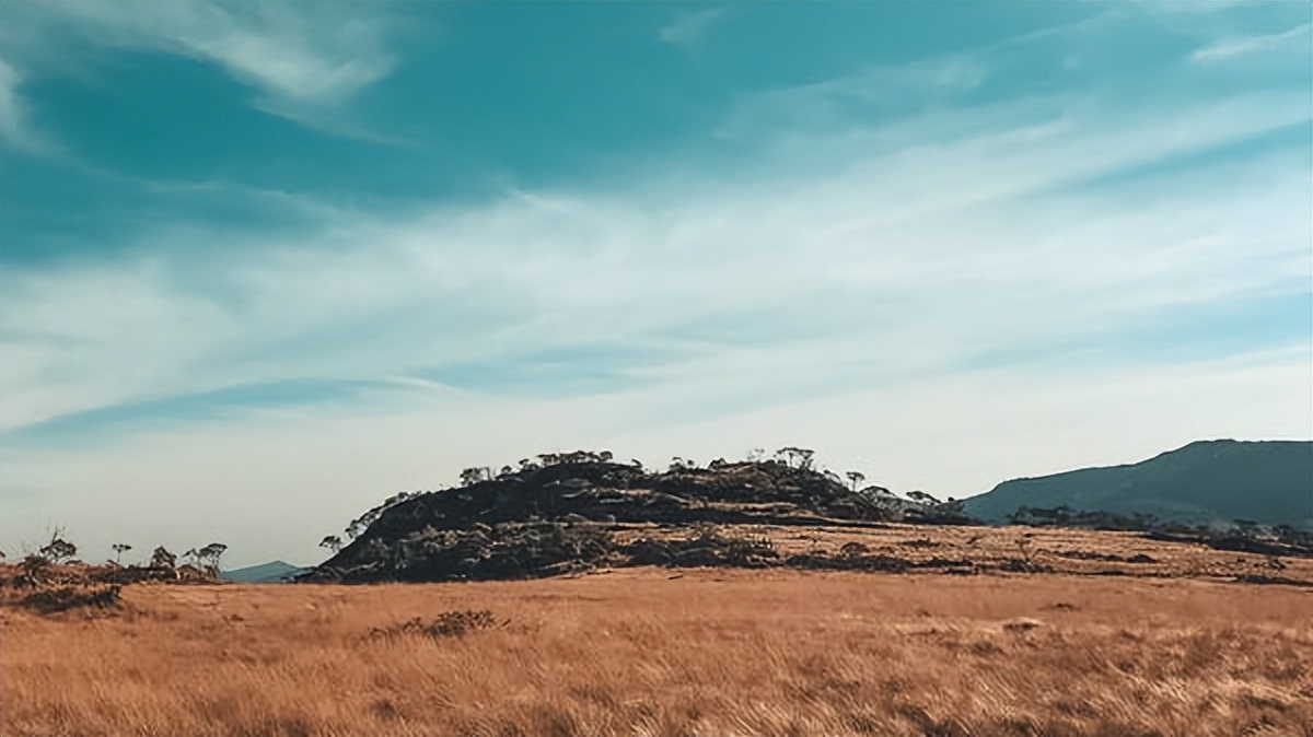 八首传统民歌耳朵听醉了,好文分享动听的歌声听醉了多少人