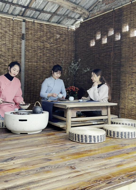 闲置猪圈变身小清新茶舍，3位80后妈妈在郫都打造向往的田园生活