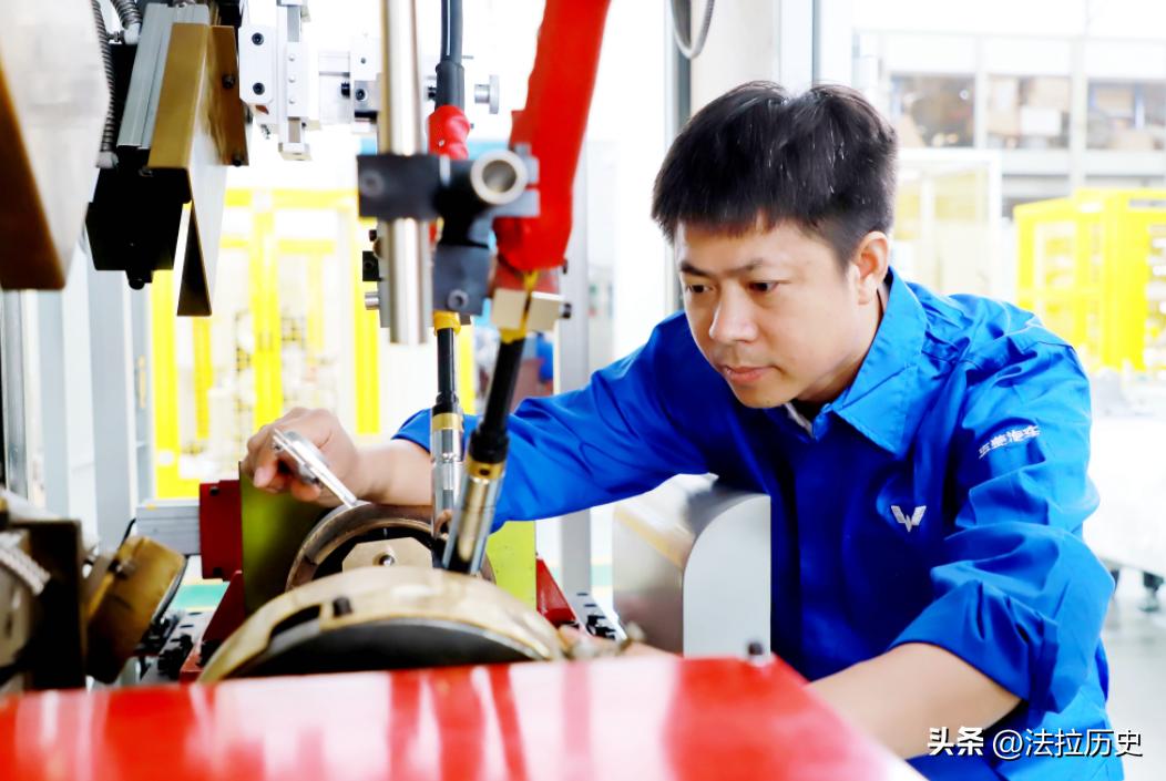 给你1000万离开中国！美国开出天价薪资，只为挖走一名中国技校生