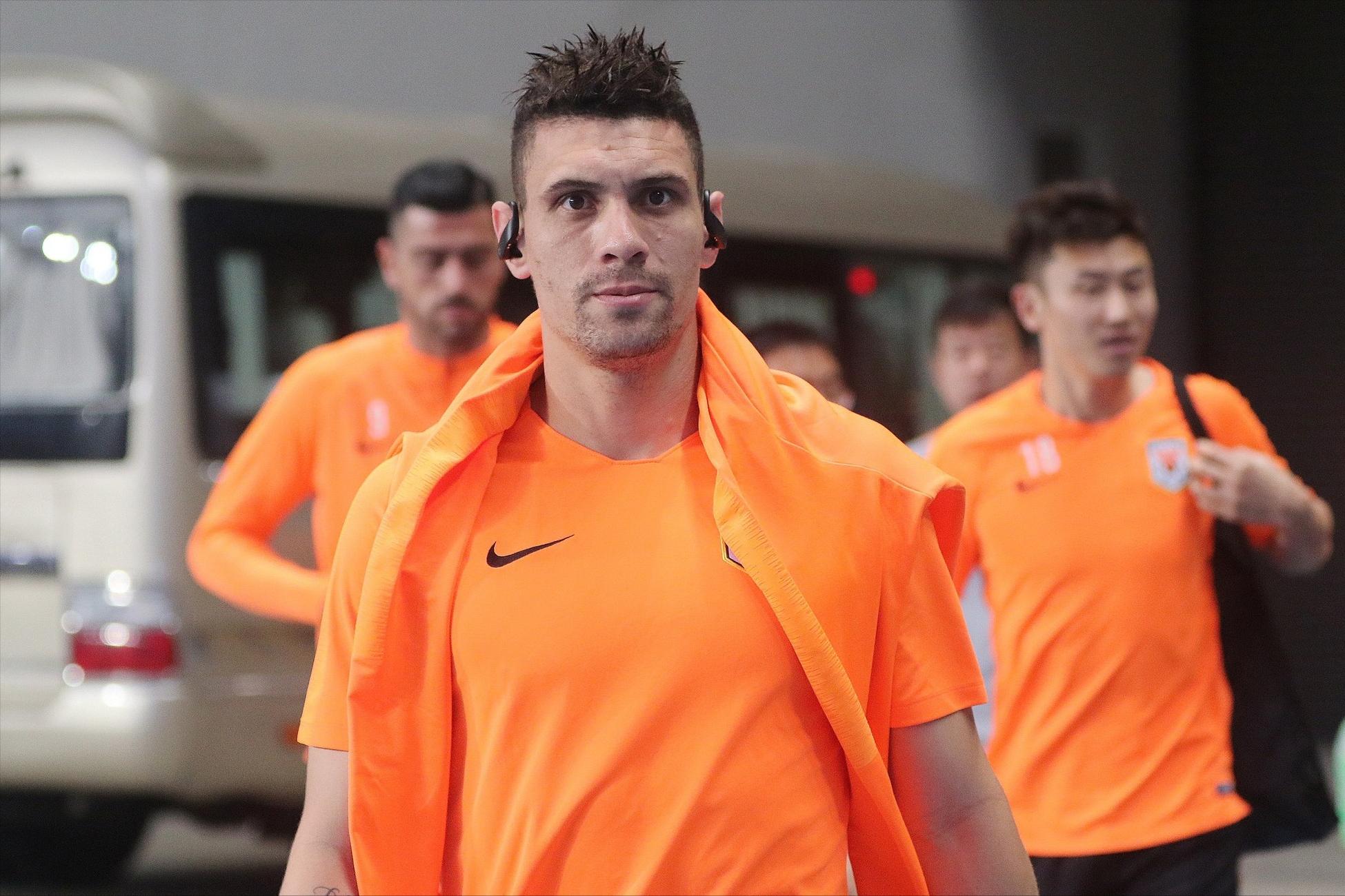 泰山队主教练崔康熙战术,崔康熙新赛季球队