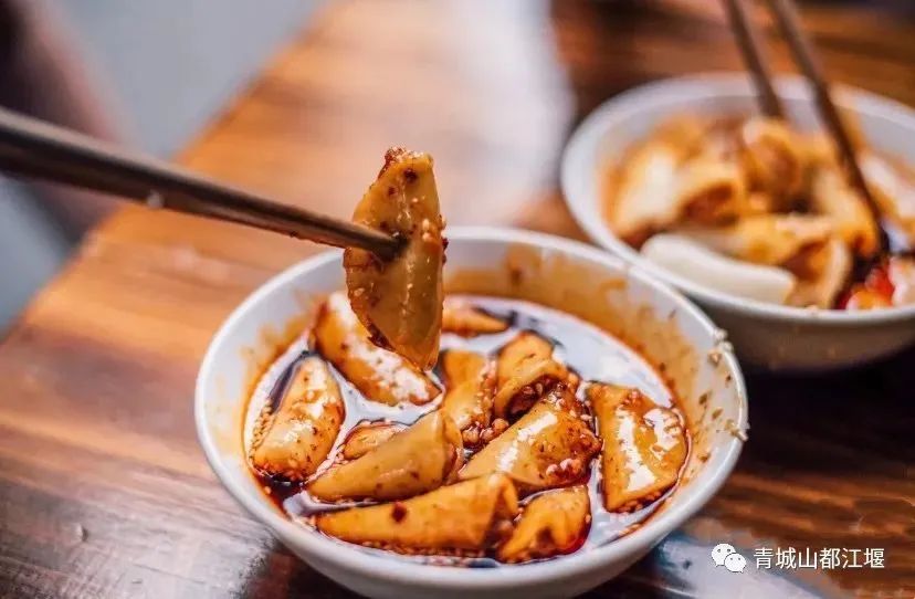 好玩的地方都江堰,来到都江堰晚上好耍的地方