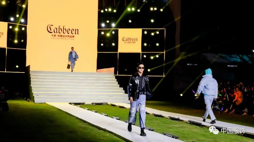 卡宾业绩,卡宾2014年营收净利润