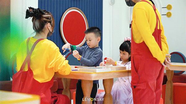 华侨城亲子乐园游乐场,华侨城亲子乐园大巡游