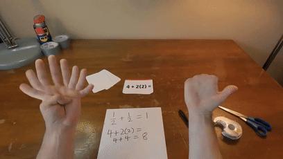 4+4怎么样才能等于四,4+4是不是等于八