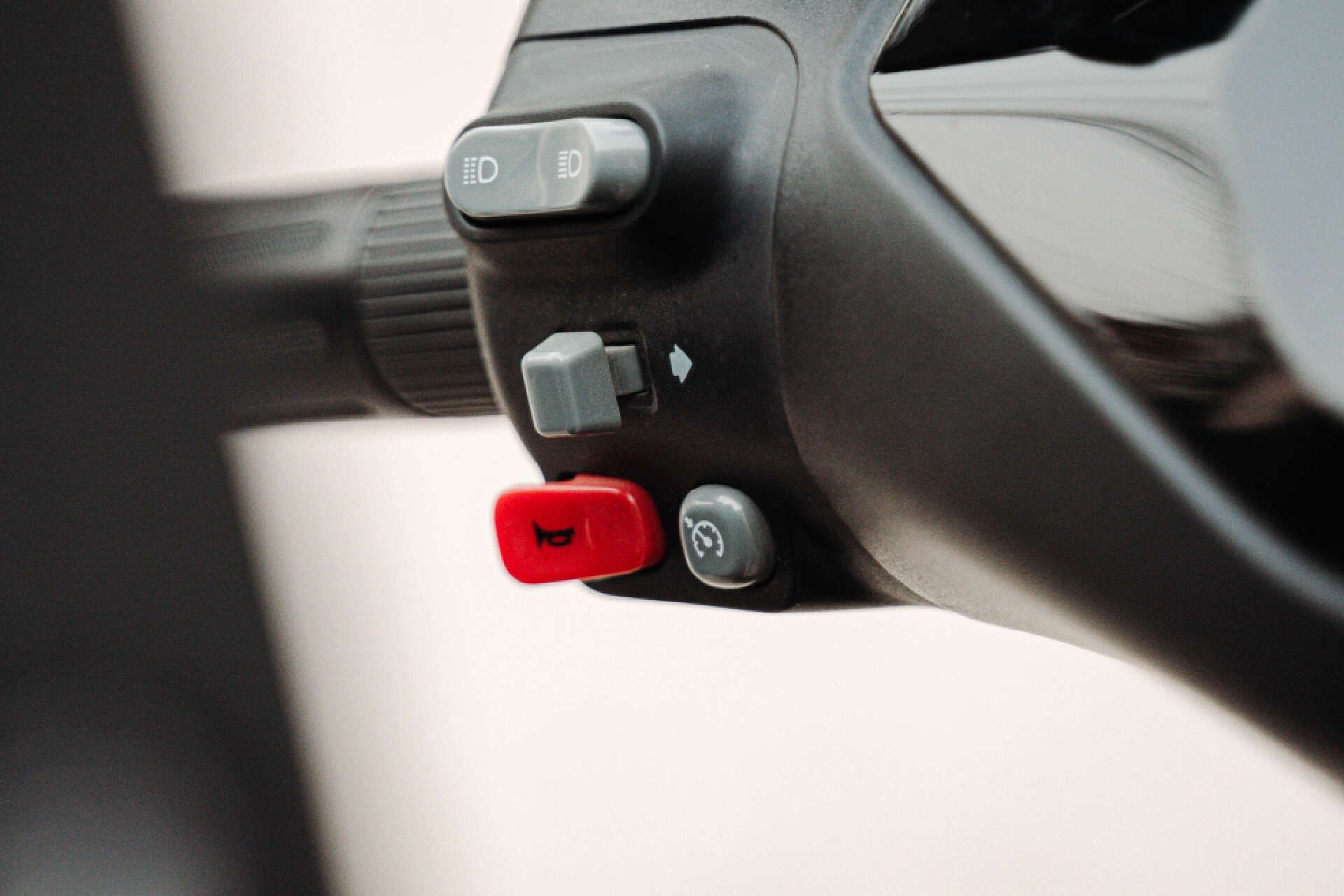 九号电动车m95c值得买嘛,九号电动m95c上什么牌