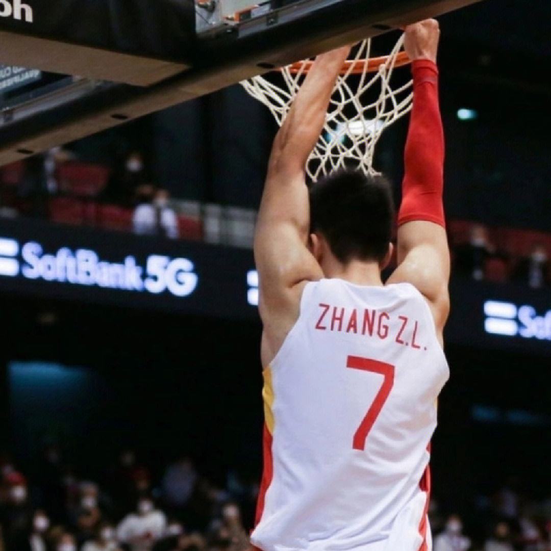 男篮巩晓彬简介,男篮国手巩晓彬