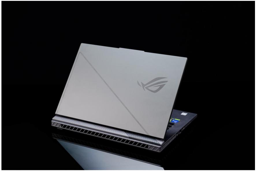 顶配rog魔霸新锐,rog魔霸新锐是游戏本吗