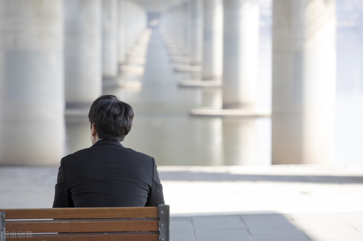 小说第一次捡漏,小说第一次章节