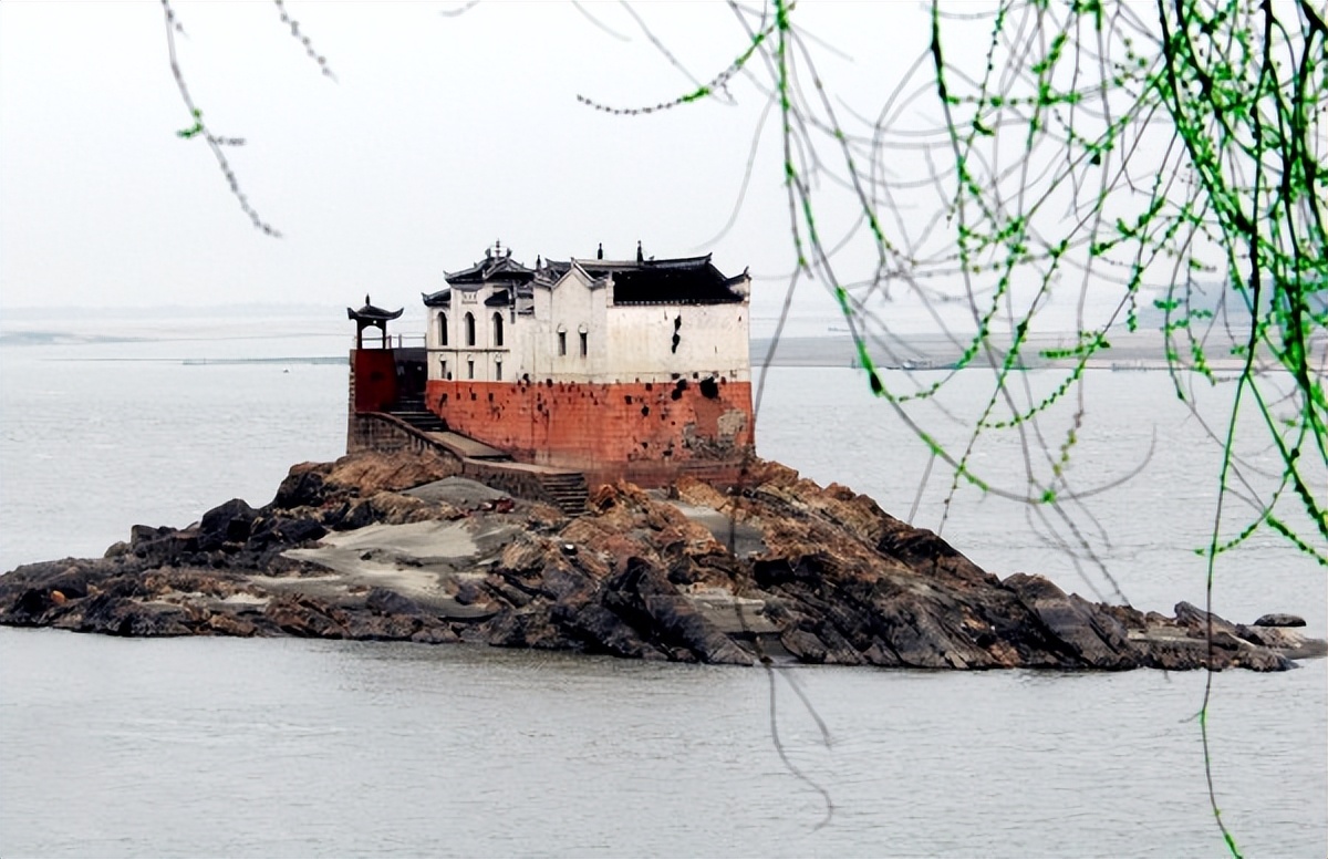 鄂州旅游吃什么好,鄂州旅游吃什么好吃的东西