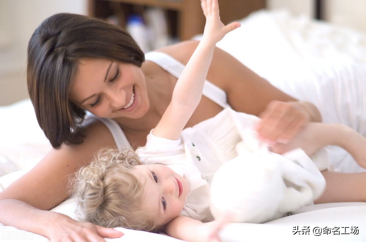 女孩名字叫青青有何寓意,起名聪明健康的名字女孩