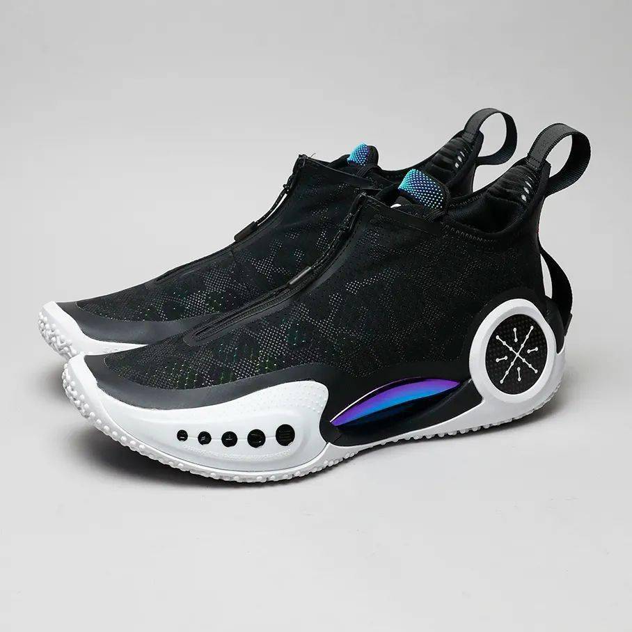 抄袭运动鞋,安踏和李宁运动鞋对比