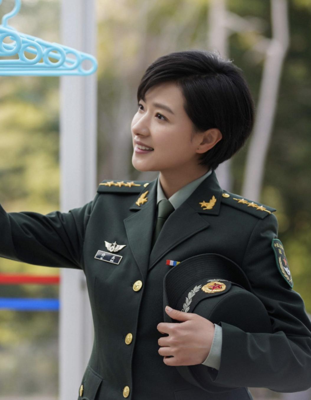 整容脸就别演军人了，只服这7位，原生态高颜值，还最具军人气质