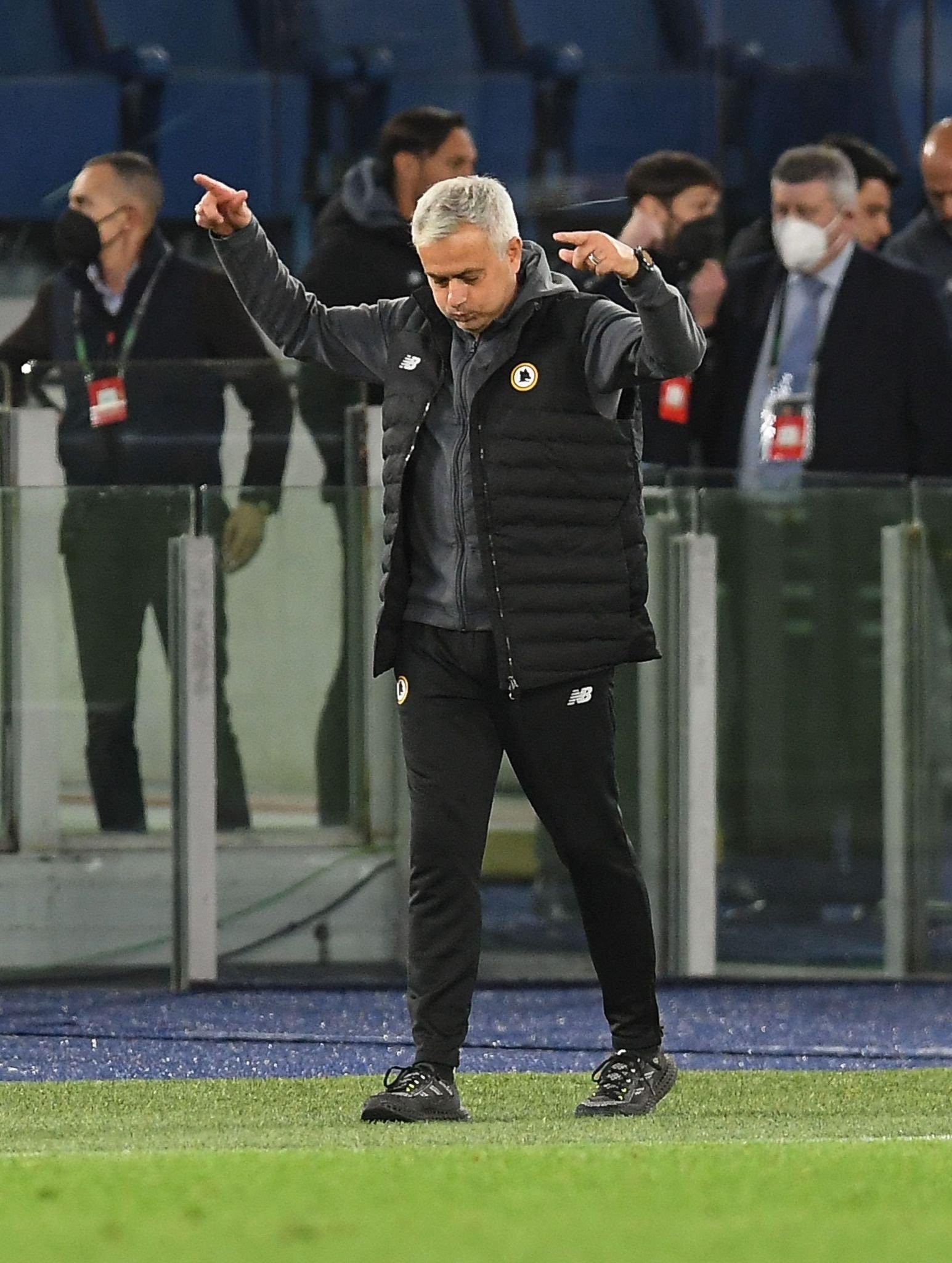 切尔西为什么要放弃穆里尼奥,为什么穆里尼奥两次离开切尔西