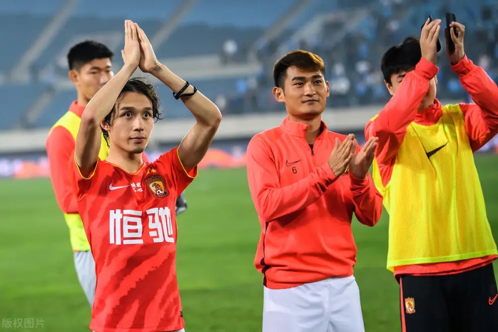 孙准浩年薪和转会费,孙准浩首个赛季集锦