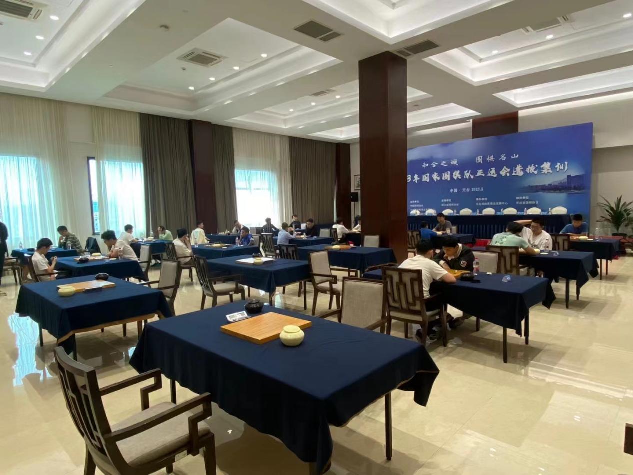 亚运选拔赛柯洁最新比赛消息,柯洁杨鼎新晋级湾区中国围棋棋士