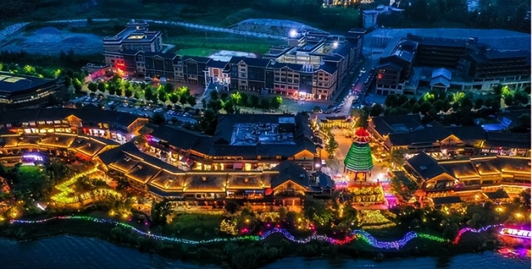 贵州丹寨万达旅游小镇怎么样,贵州丹寨万达小镇旅游攻略