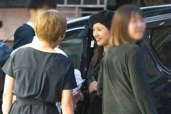 日本艺人的封神抓拍大盘点!狗仔真的很会…