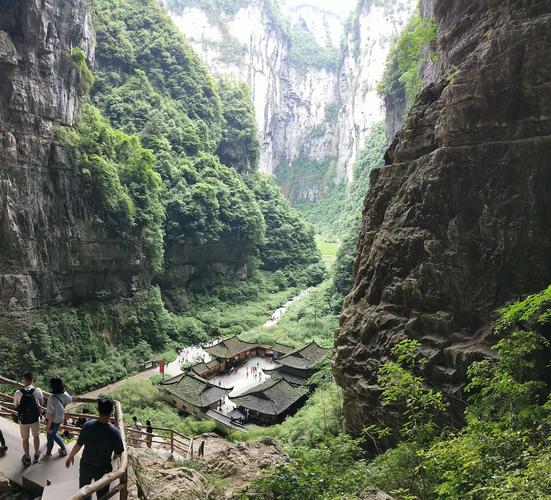 12月份重庆到武隆两日自驾游攻略,重庆武隆旅游自驾和跟团