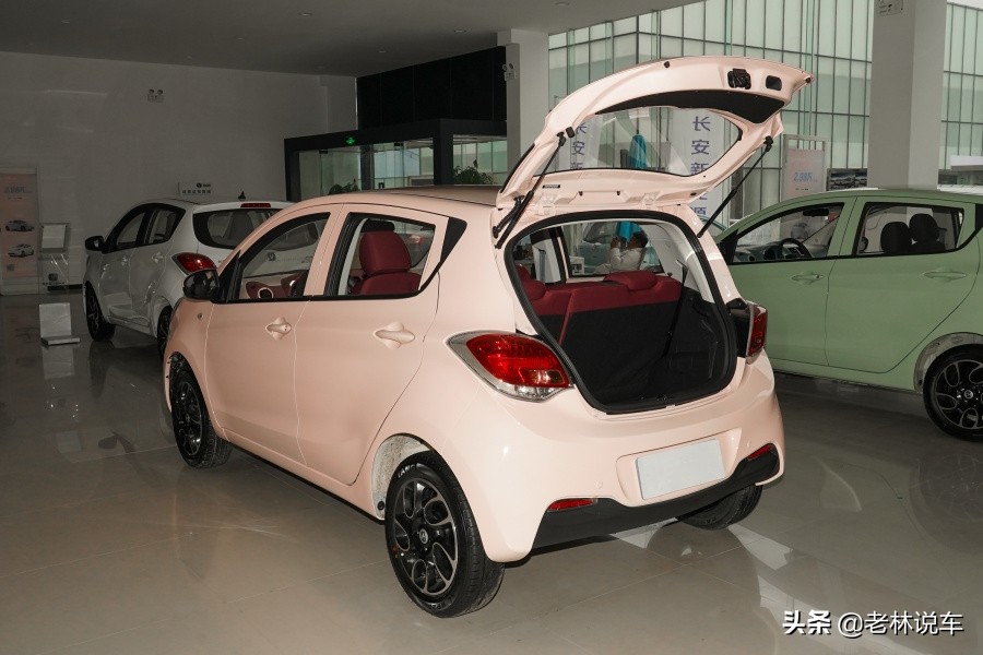 开五菱宏光miniev旅行遇见下雨,开宏光miniev为什么会头晕