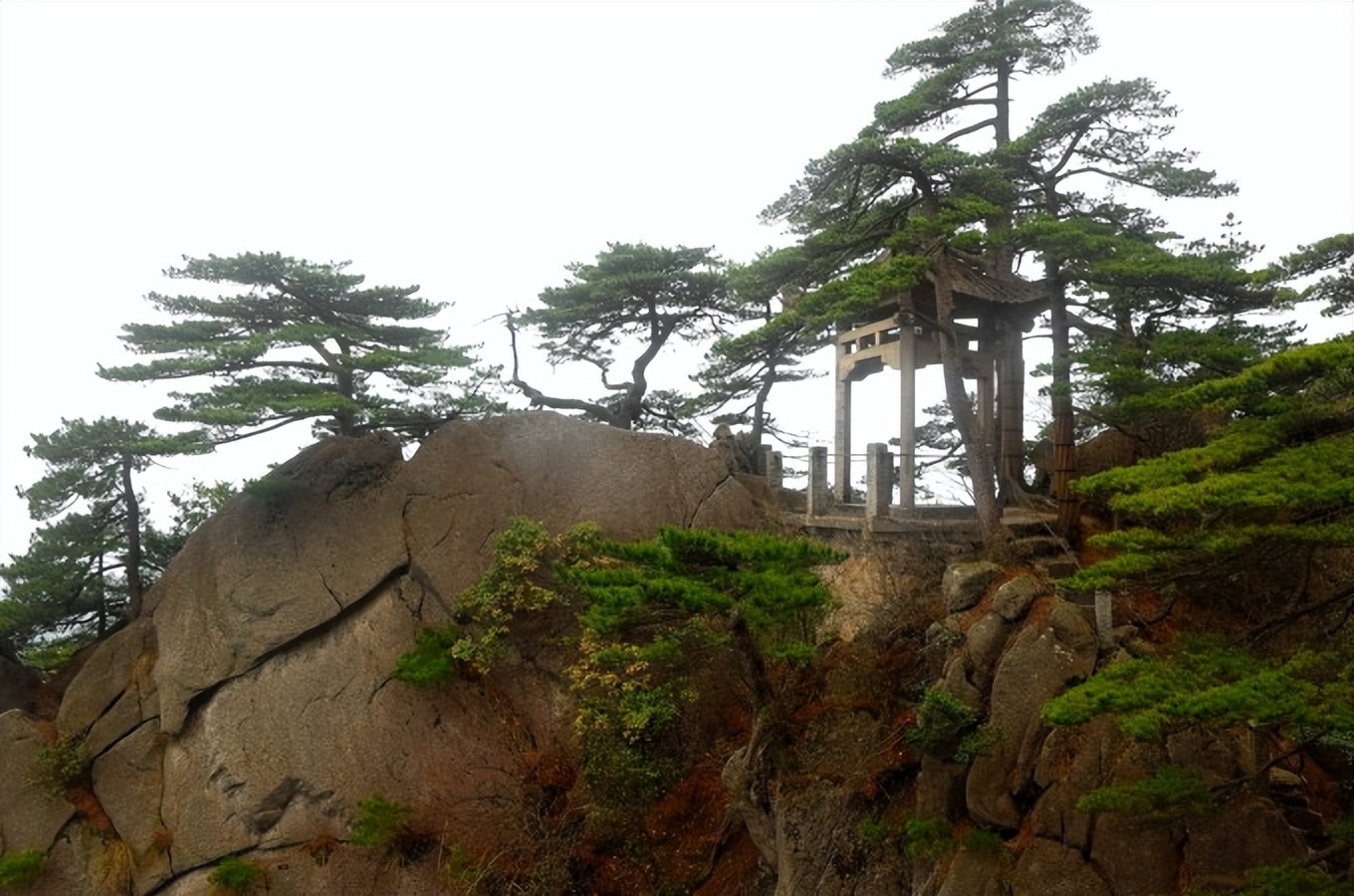 黄山慈光阁到玉屏楼步行多久,爬黄山从慈光阁开始的攻略