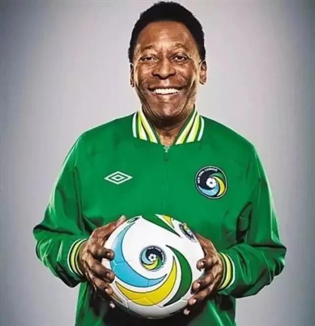 一代球王死了，但他的故事却遗落人间，让我们来看看黑人“贝利”