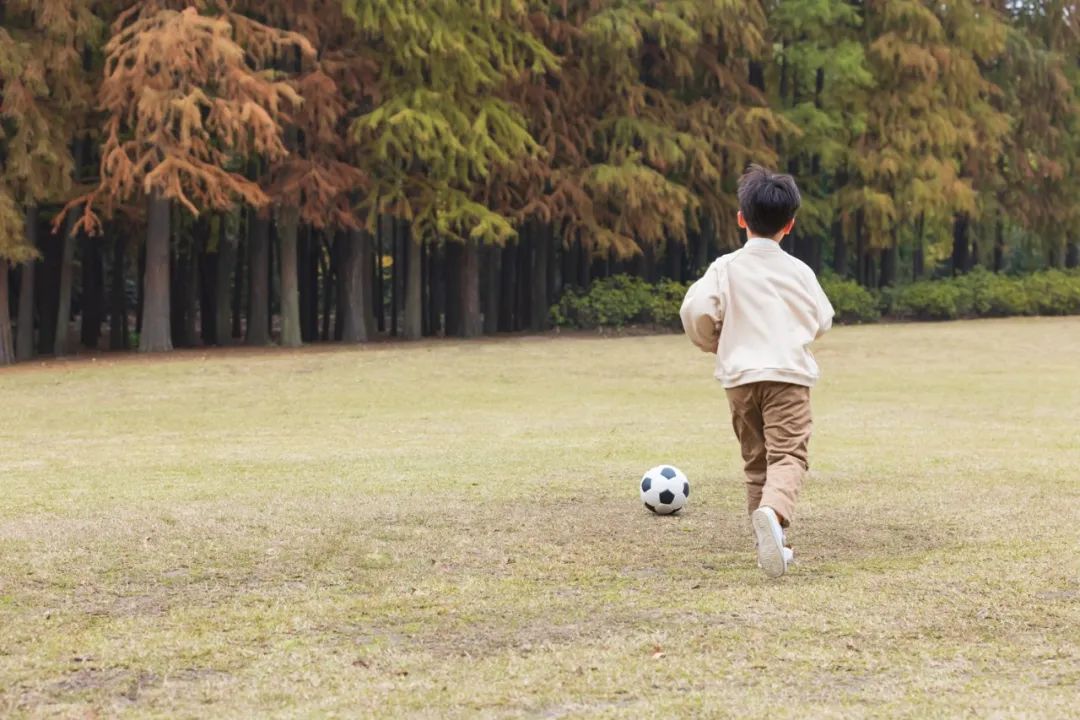 ​胡鑫宇事件真相大白，录音笔内容曝光：为什么自杀的多是男孩？