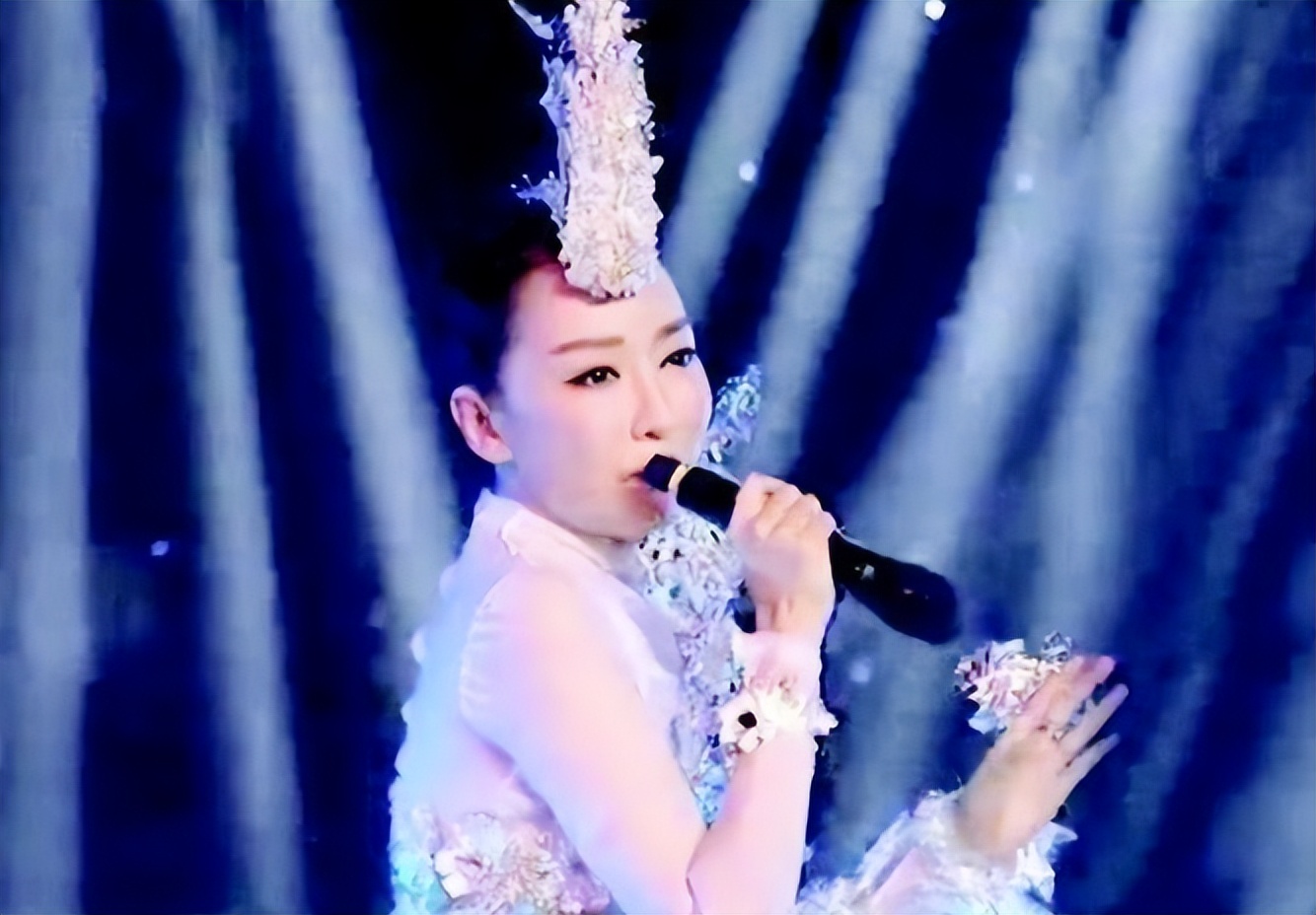 谎话连篇，造假翻车，细扒这8位明星的荒唐事，一个比一个离谱