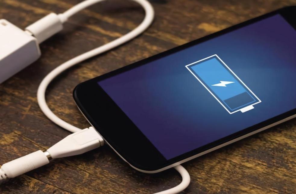 为什么有电的手机第二天没电了,如果你的手机始终没电该怎么办