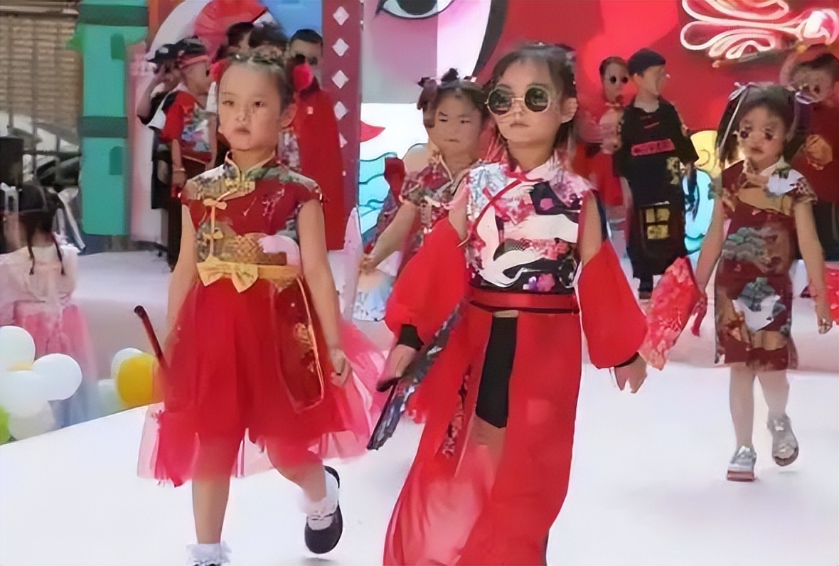 益悦童心幼儿园庆六一精彩表演,清东幼儿园庆六一游园活动