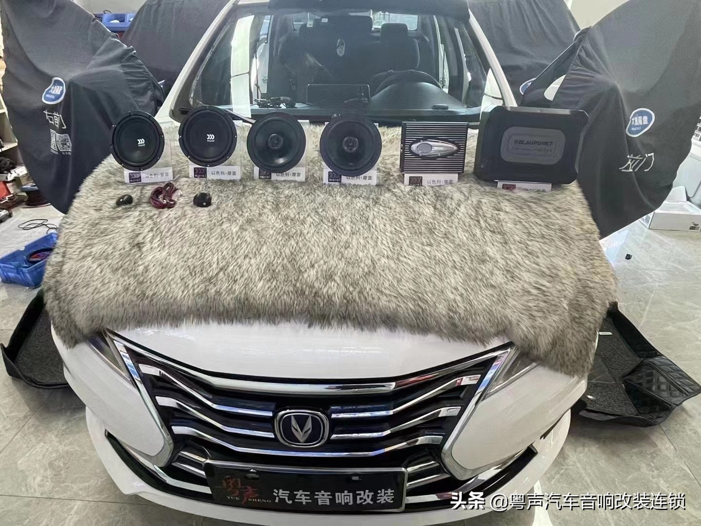 长安逸动plus音响改装视频教程,长安逸动是不是之前可以升级音效