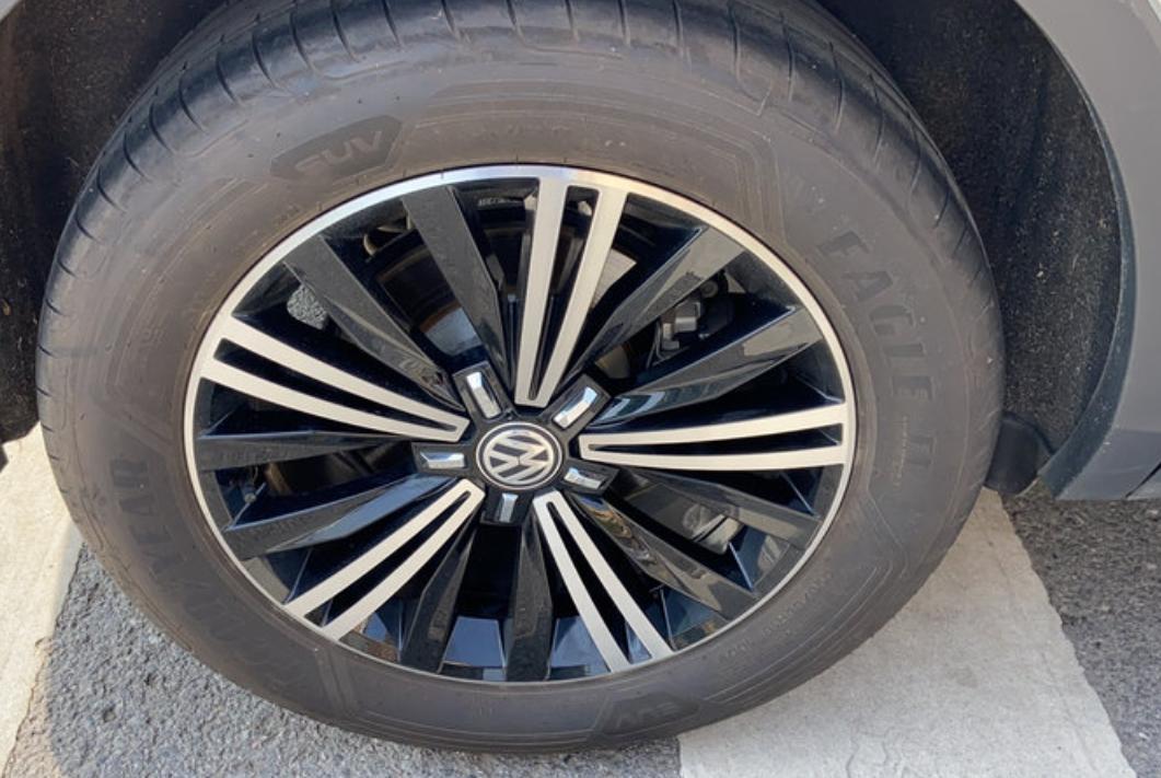 途观l更换at胎感受,大众途观l保养1.5和2.0费用一样吗