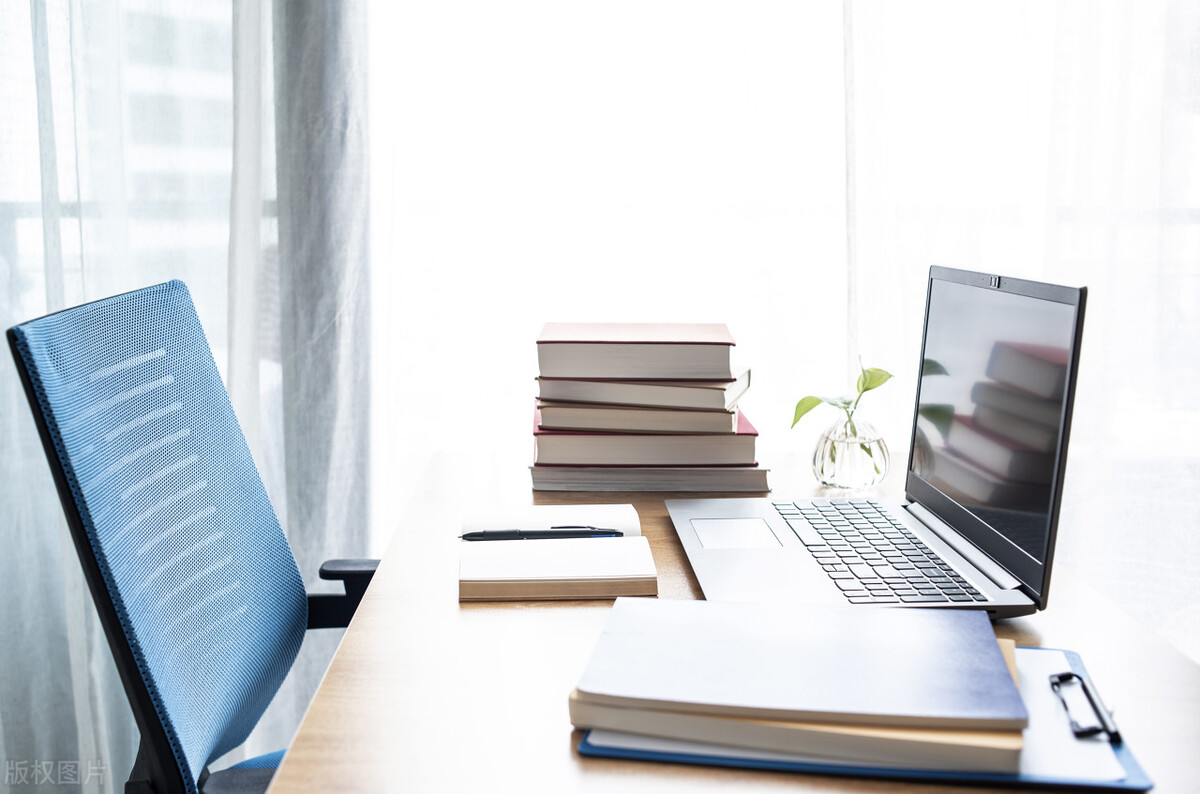 笔记本电脑屏幕闪屏,笔记本电脑屏幕闪烁不停怎么回事