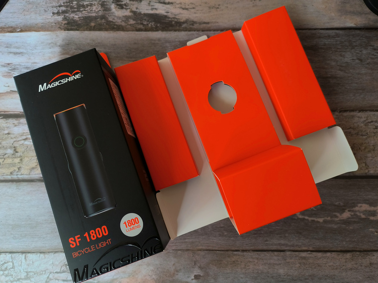 夜间骑行必须要有好车灯,骑行车灯推荐排行