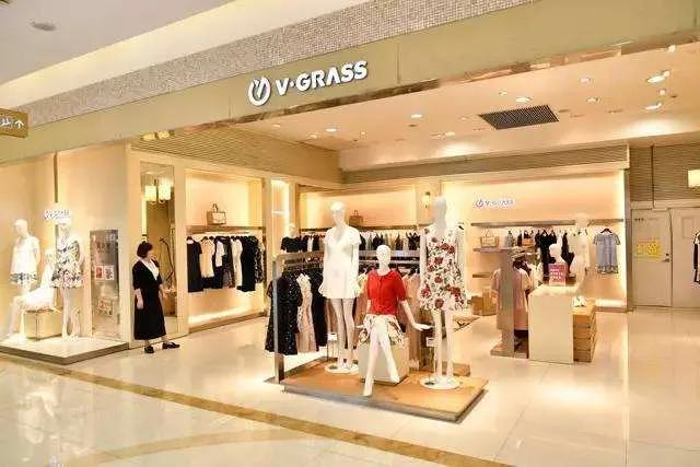 关店求生，卖停车场续命！曾干掉优衣库的韩装霸主，为何一夜失宠