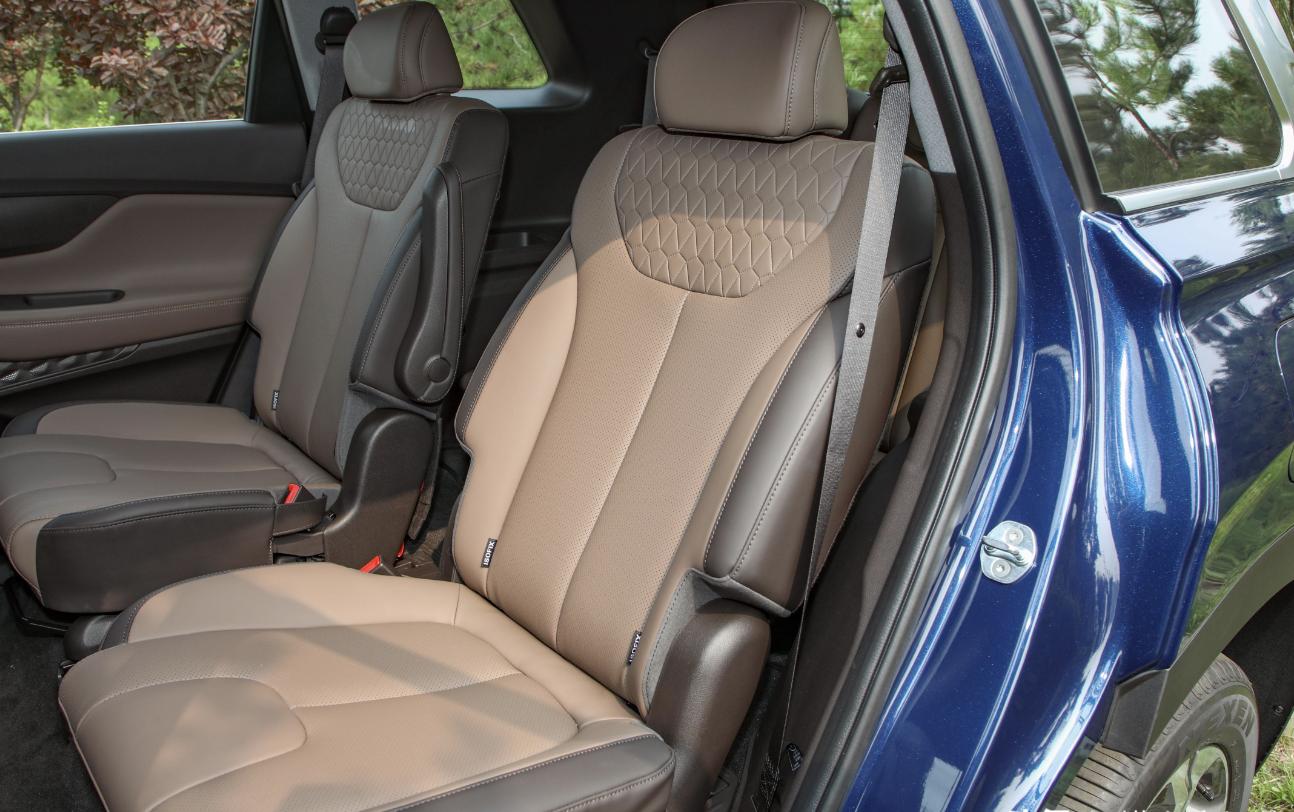 新胜达降价了多少,新胜达改中控大屏